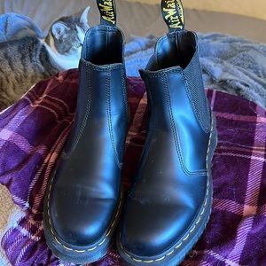 Dr Marten Air Walk Boots